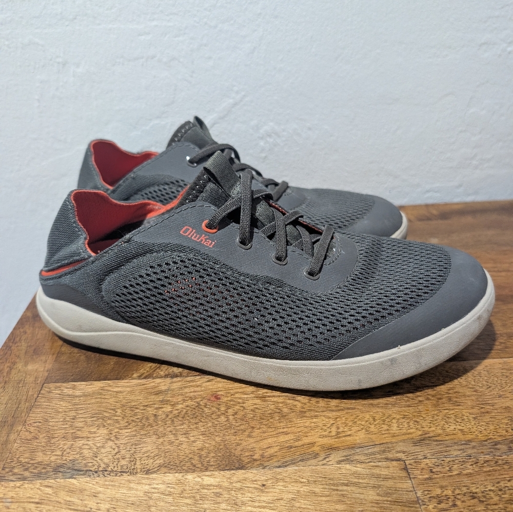 OluKai Moku Pae Size 8.5